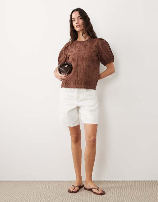 New Look – Brun t-shirt med puffärmar och utskuret palmmönster, 3 av 4