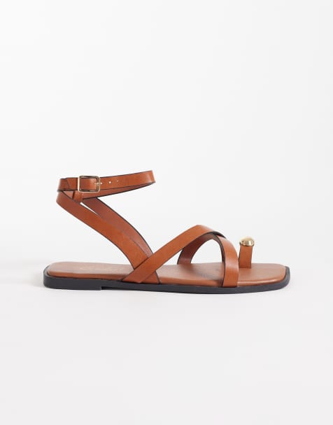 New Look – Bruna sandaler med flera remmar och tårem - view 1