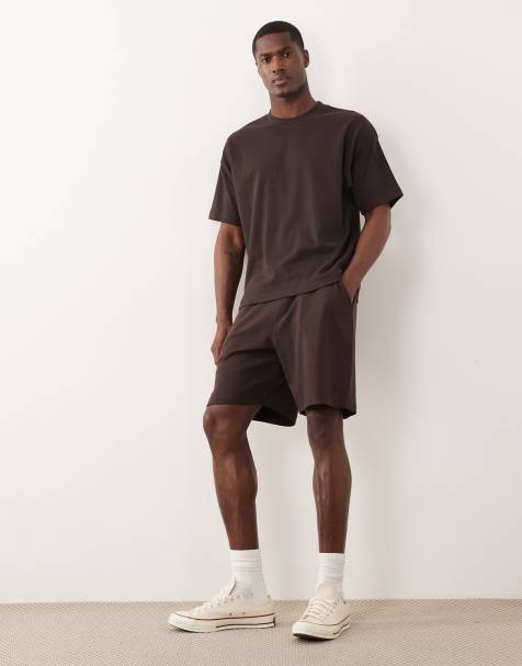 New Look - Brunt sæt med T-shirt i firkantet pasform og shorts - view 1