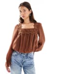[New Look] New Look bubble hem lace blouse in mink-Neutral 8 23-mink