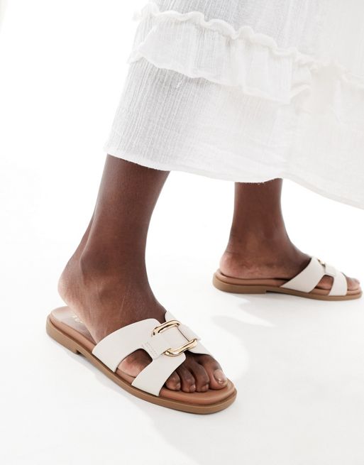 New Look buckle front flat sandal in off white
