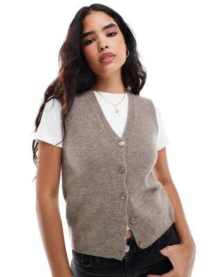 New Look New Look button down vest in mink-Neutral