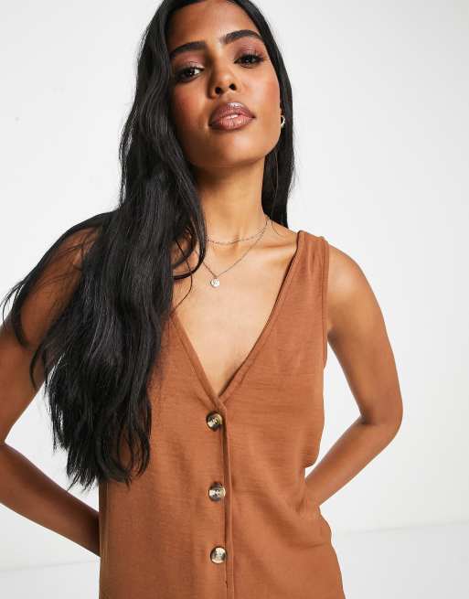 New Look button front relaxed cropped jumpsuit in brown