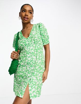 New Look button through tea mini dress in green floral