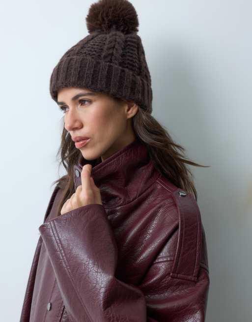New Look cable beanie hat with faux fur pom pom in dark brown, 3 of 3