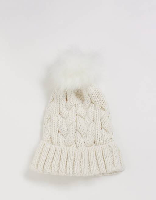 Cream on sale bobble hat