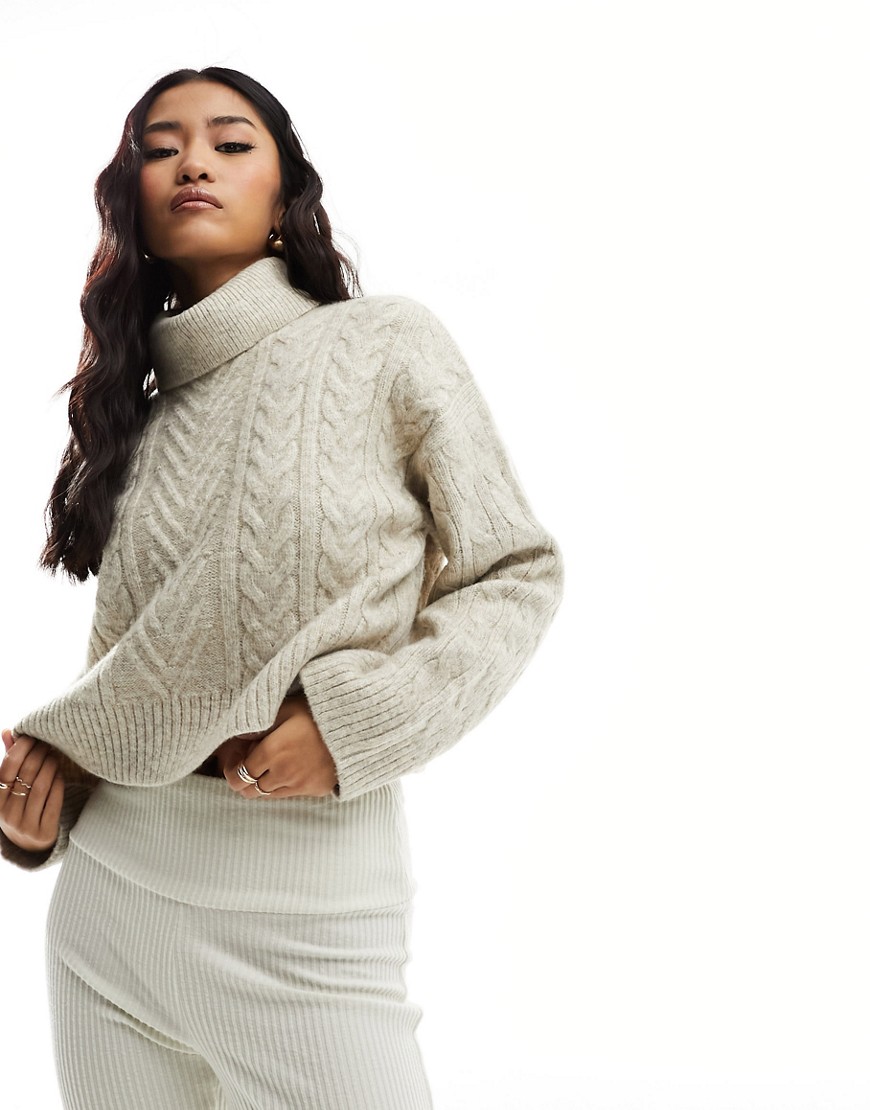 New Look cable knit roll neck jumper in oatmeal-Neutral