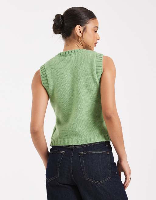 New Look cable knitted waistcoat in green, 4 of 4