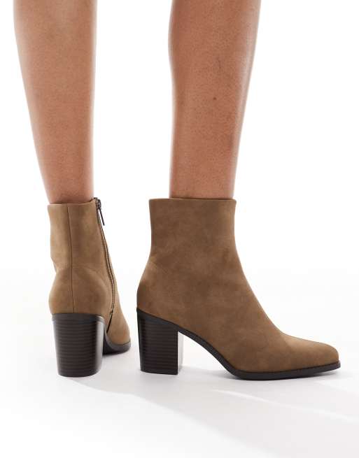 New Look – Camelowe botki na obcasie klockowym, 2 z 4