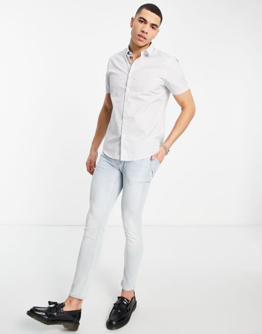 New Look - Camicia a maniche corte in popeline grigio chiaro con stampa, 4 di 4