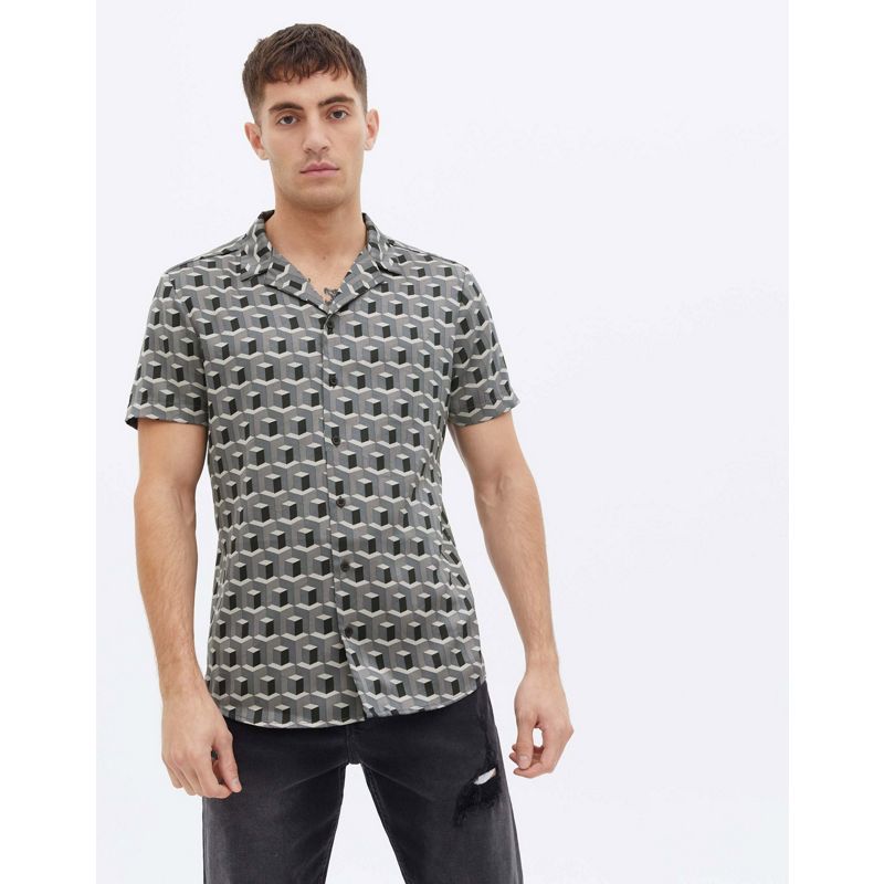 Camicie Uomo New Look - Camicia a maniche corte in raso grigia con stampa geometrica