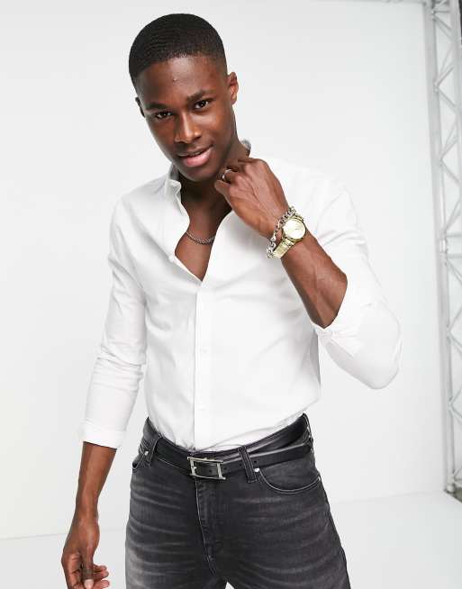 New Look - Camicia attillata a maniche lunghe in popeline bianco
