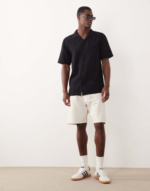 New Look - Camisa negra de manga corta de tejido texturizado, 2 de 5