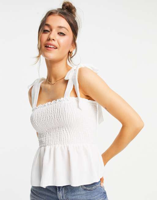 New Look - Canottiera arricciata con spalline da annodare, colore bianco sporco
