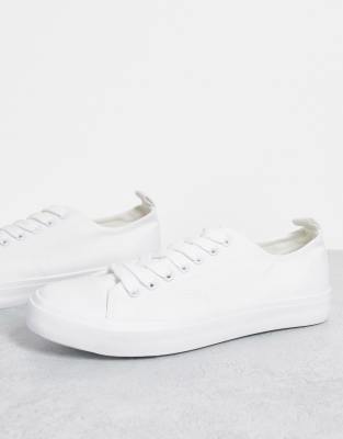 New Look canvas low top trainers in white