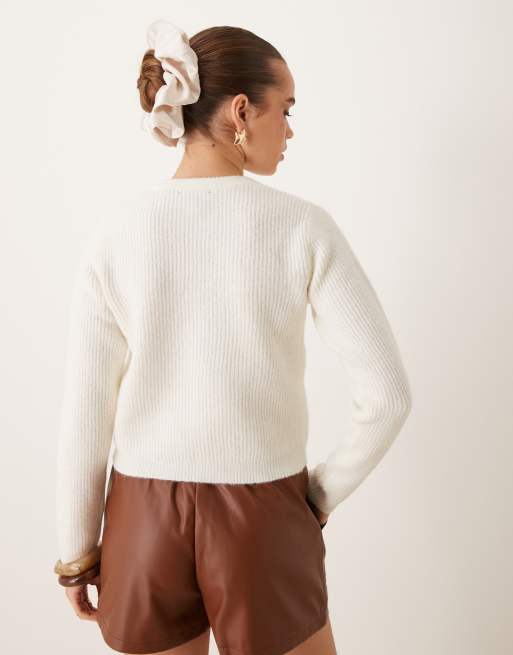New Look - Cardigan color crema con bottoni a fiocco, 4 di 4