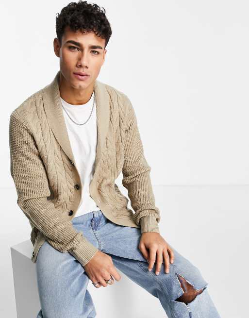 New Look - Cardigan color pietra con davanti a trecce con collo sciallato