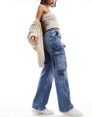 New Look - Cargo-Jeans in blauer Vintage-Waschung