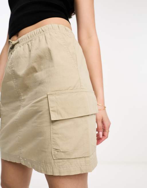 New Look cargo mini skirt with pockets in stone