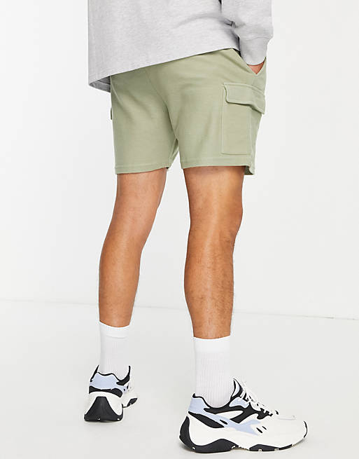 New Look cargo shorts in khaki