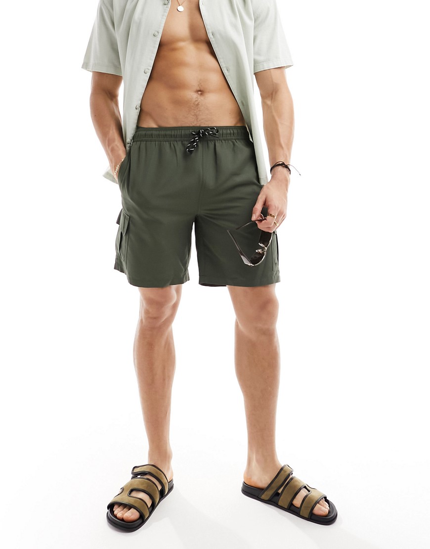 New Look cargo swim shorts in dark khaki-Green