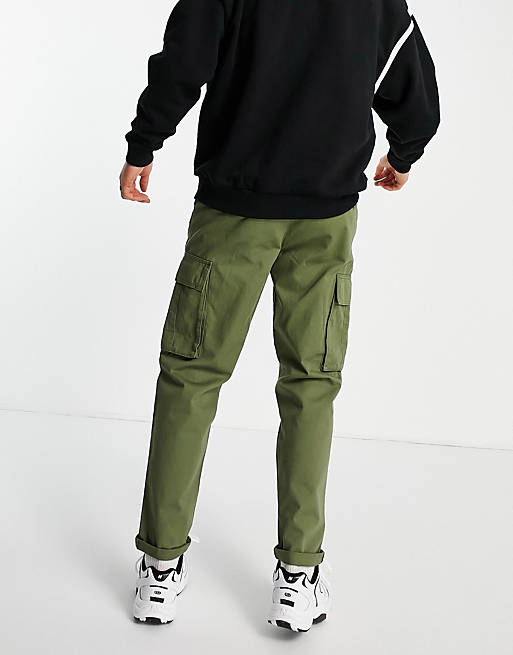 Men New Look cargo trouser in khaki 