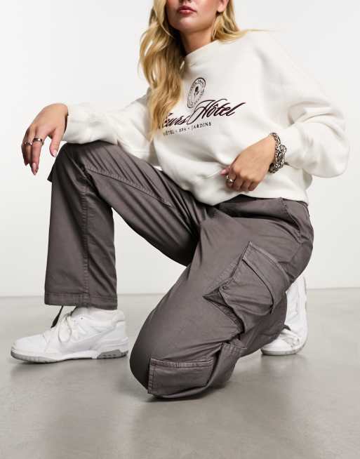 New Look – Cargohose in Grau mit zwei Taschen und schmalem Bein