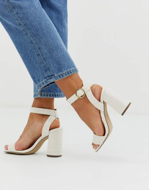 Chaussure blanche shop a talon