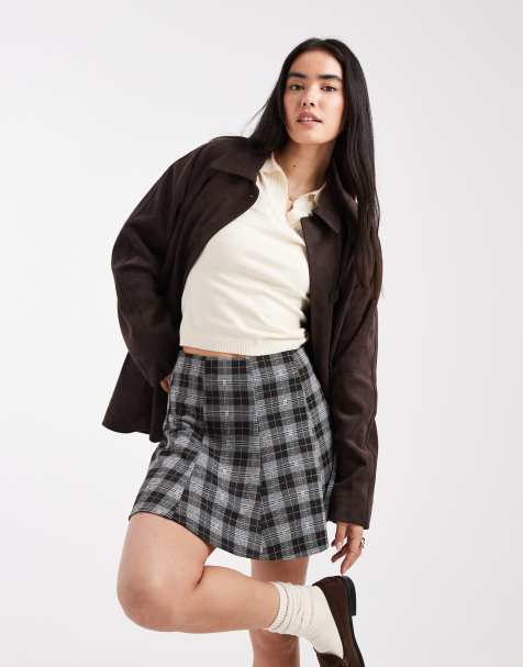 New Look check flippy mini skirt in grey - view 1