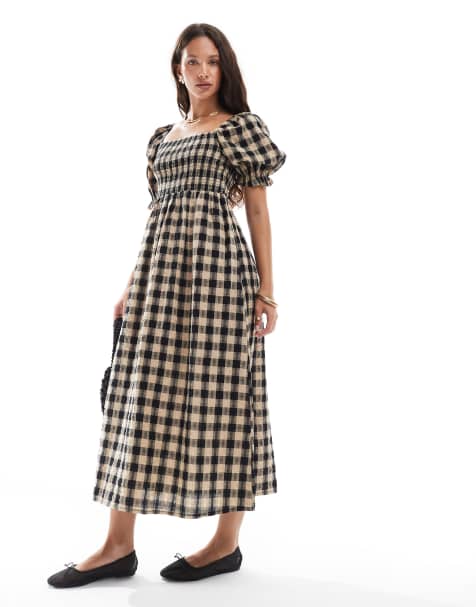 New Look check long sleeve shirred midi dress in brown - view 1