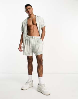 New Look checkerboard shorts co-ord in grey - co-ord 7 - ASOS Price Checker