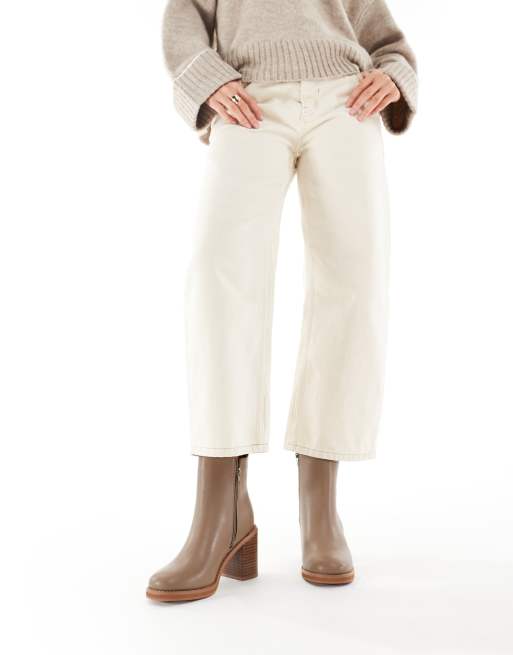 New Look – Chelsea-Stiefel in Hellbraun mit Blockabsatz, 3 von 4