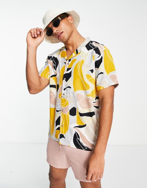 New Look - Chemise à imprimé abstrait avec col à revers et manches courtes - Multicolore, 4 de 4