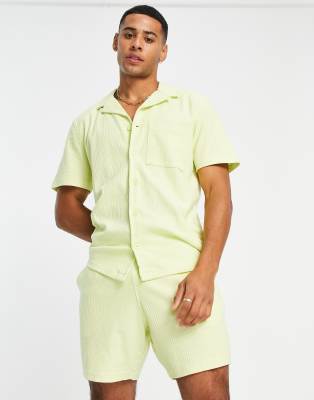 New Look - Chemise d'ensemble gaufrée à manches courtes avec col à revers - Citron vert | ASOS