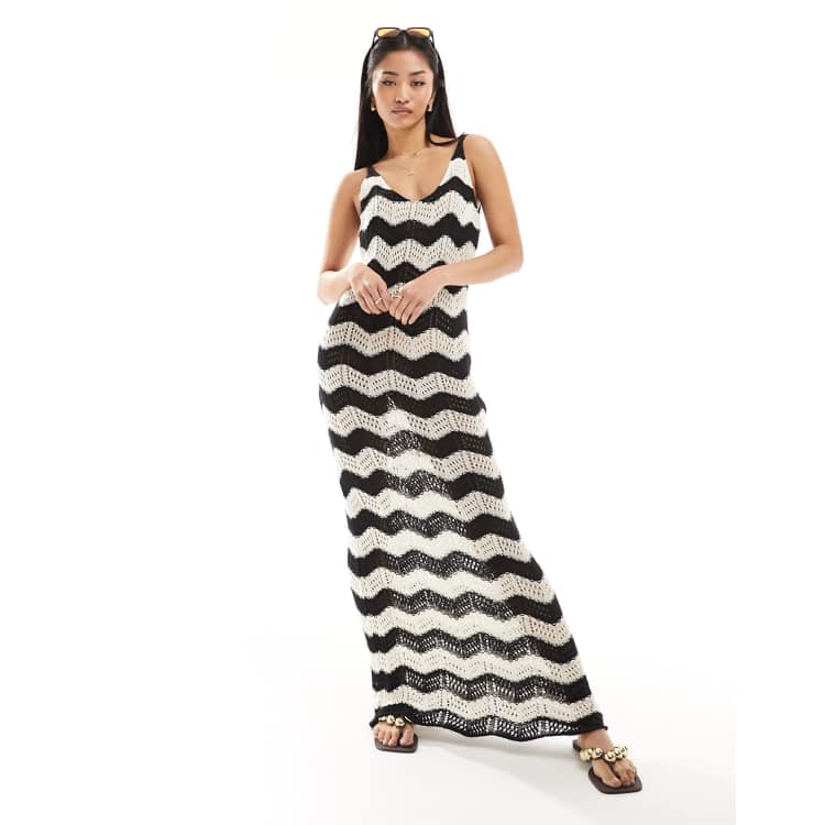 mother of the bride dresses brown High Neck Long Sleeves Pleated Sleek A-Line Dress – Loveiss Color:Liberty/Flowers model_wioletta The floor Spring bridesmaid dreams in