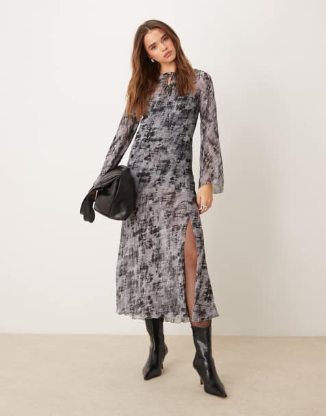 New Look chiffon midi dress in grey pattern - view 1