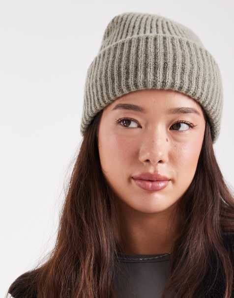 New Look chunky beanie in light green - view 1