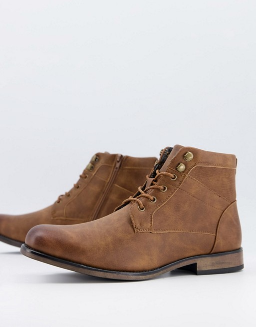 New Look chunky boot in brown