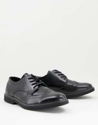 NEW LOOK CHUNKY BROGUES IN BLACK