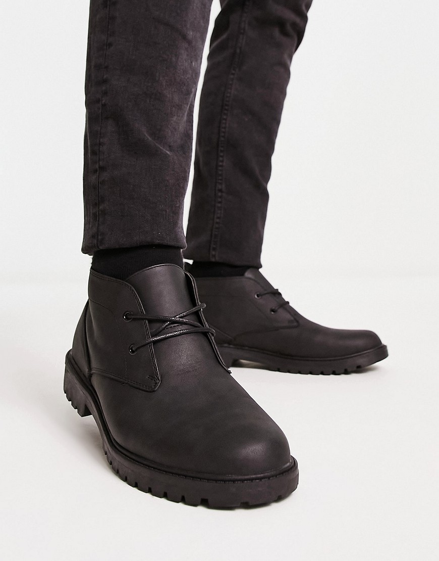 chunky desert boots in black