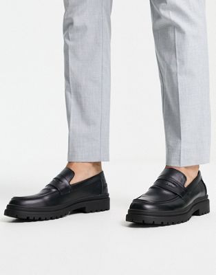 New Look chunky faux leather loafer in black