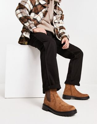 New Look chunky faux suede chelsea boots in tan