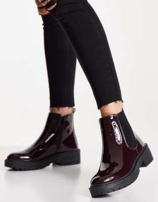 New Look chunky flat chelsea boot in patent burgundy-Red