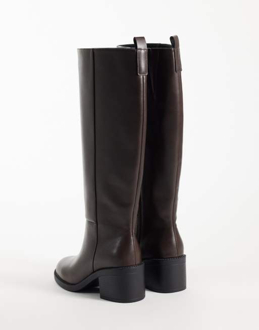 New Look chunky heeled knee boot in brown, 4 of 4