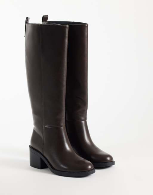 New Look chunky heeled knee boot in dark brown, 2 of 4