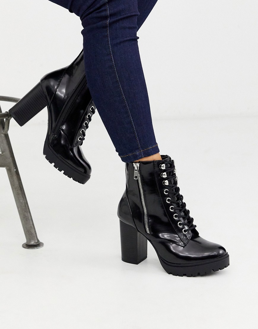 New Look chunky heeled lace up boot in black