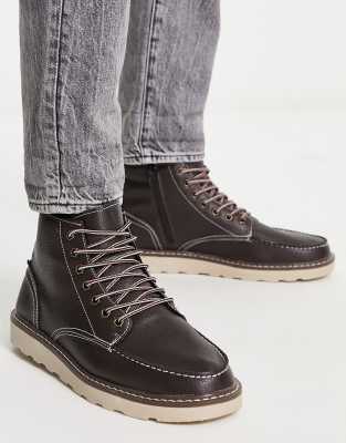 New Look Chunky Kick Boots In Dark Brown