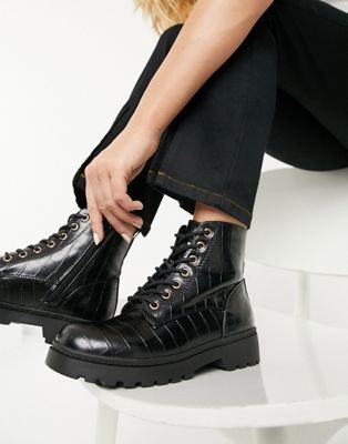 New look chunky lace up ankle boot in 