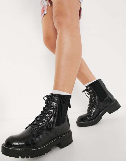 new look chunky lace up flat boots in black croc