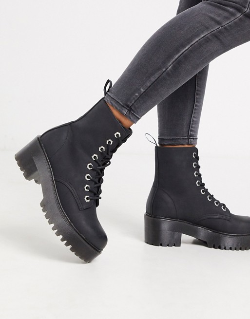 New Look chunky lace up heeled boots in black | ASOS